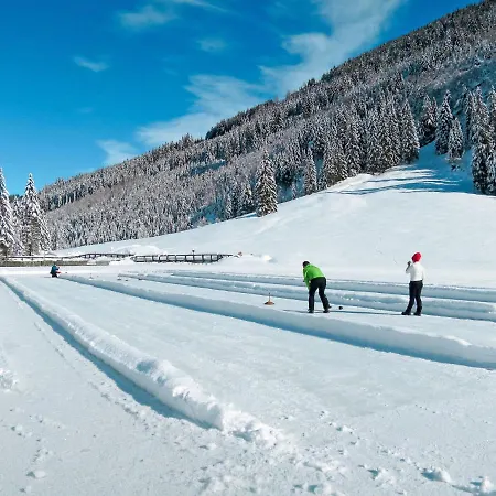 شقة Margit By Interhome